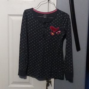 Old navy long sleeve shirt with stitched birds